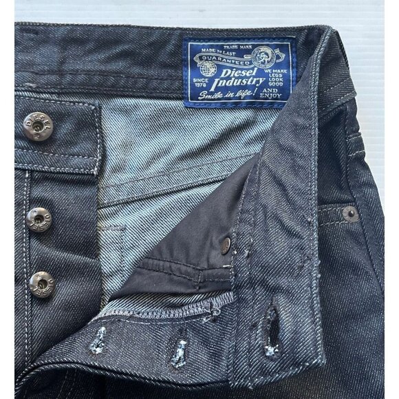 DIESEL Mens Black Denim BustShort 00SPKERS008 Jean Shorts Size 27 - Picture 7 of 10